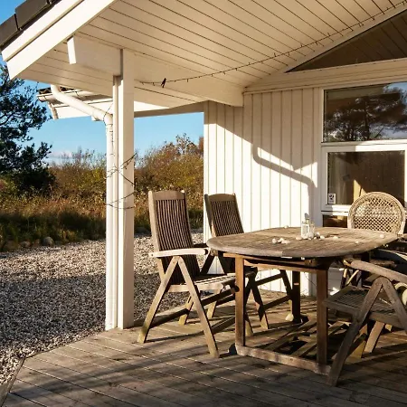 6 Person In Knebel * Ørby